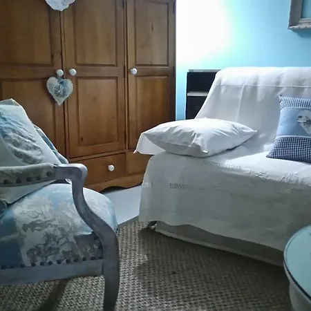 לינה וארוחת בוקר La Citadelle